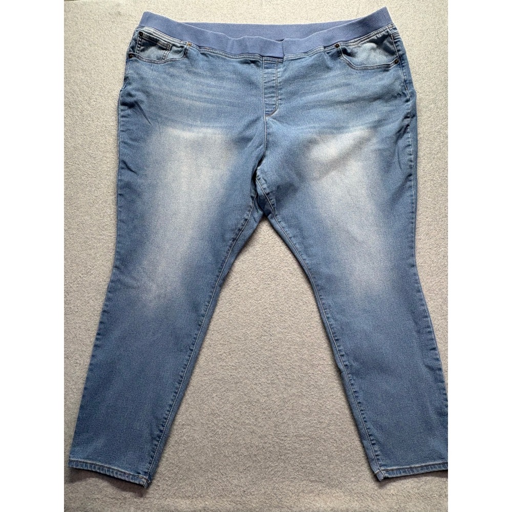 Terra & Skyโ Plus Size 4X Light Wash Pull On Jeggings T539850ML Blue Denim